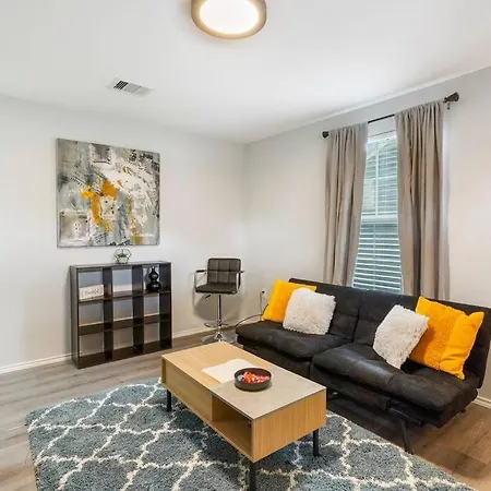 Cozy Two Bedroom Home Minutes From Downtown! Houston Exterior foto